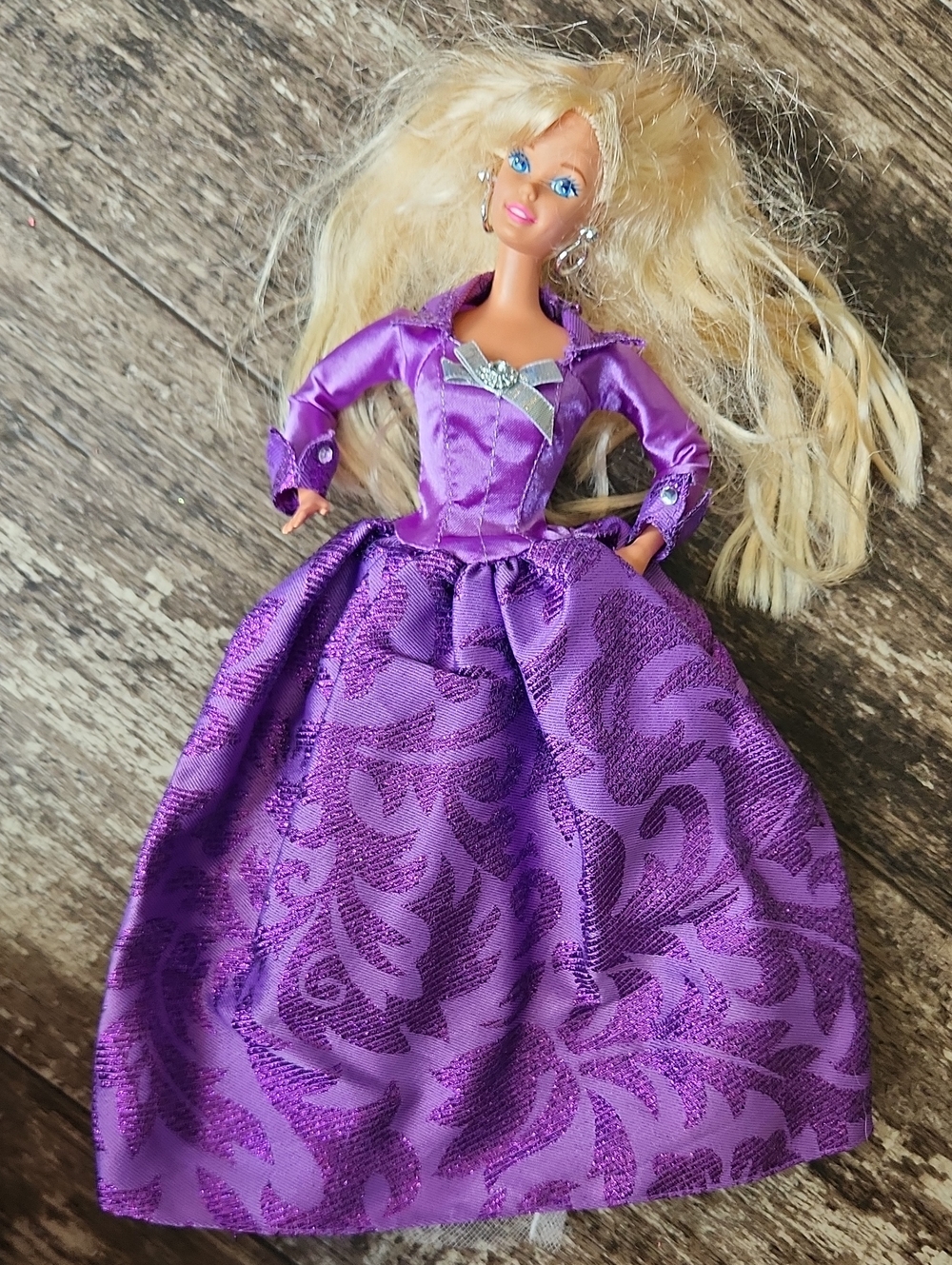Vintage 1997 Barbie Fashion Avenue Evening Wear Purple Gown